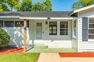 122 N Ringgold St, West Columbia, TX 77486 - Photo 5