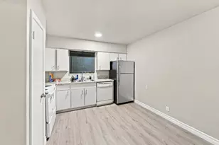 4040 San Felipe St, Houston, TX 77027 - Photo 5