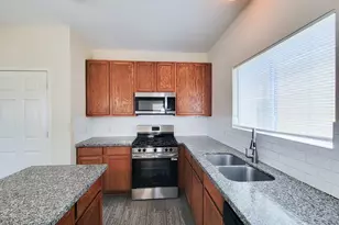 21818 Grassy Hill Ln, Spring, TX 77388 - Photo 11