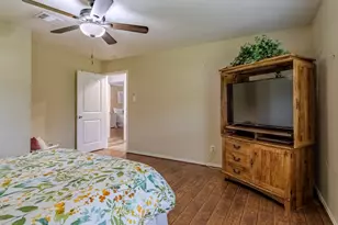 16203 Ladino Run St, Cypress, TX 77429 - Photo 31