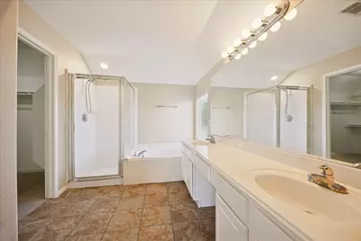 6501 E Bending Oaks Lane, Pearland, TX 77584 - Photo 13