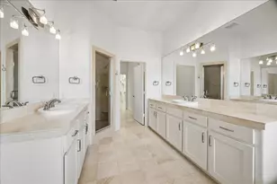 6906 Sewanee St, Houston, TX 77025 - Photo 13