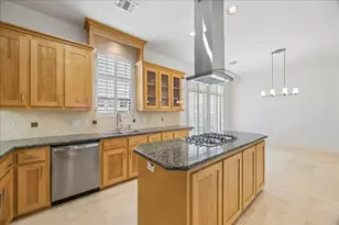 6906 Sewanee St, Houston, TX 77025 - Photo 3