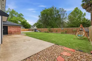 5230 Moss Glenn Ln, Houston, TX 77088 - Photo 35
