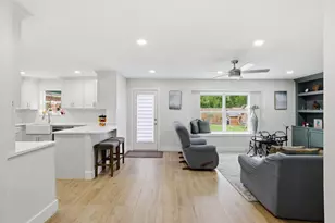 5230 Moss Glenn Ln, Houston, TX 77088 - Photo 5