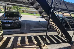 5210 Arboles Dr, Houston, TX 77035 - Photo 19