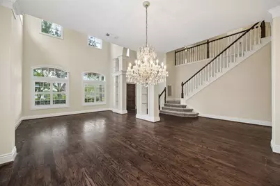 6011 Katie Leigh Lane, Sugar Land, TX 77479 - Photo 9