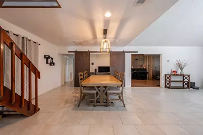 2111 Gray Falls Drive, Houston, TX 77077 - Photo 5