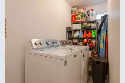 2111 Gray Falls Drive, Houston, TX 77077 - Photo 27