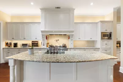 60 North Bay Boulevard, The Woodlands, TX 77380 - Photo 11