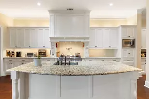 60 N Bay Blvd, The Woodlands, TX 77380 - Photo 11
