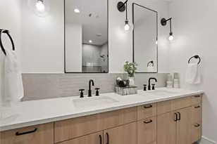 8019 Grandview St, Houston, TX 77051 - Photo 21