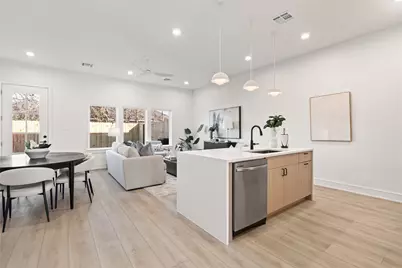 8019 Grandview Street, Houston, TX 77051 - Photo 5