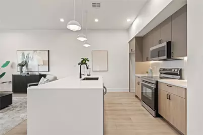 8019 Grandview Street, Houston, TX 77051 - Photo 9