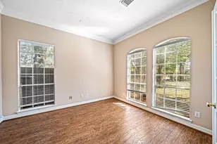 9306 Lochflora Dr, Spring, TX 77379 - Photo 5