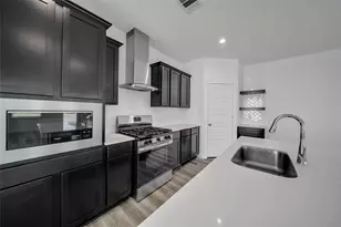 12310 Greenwood Gate Dr, Houston, TX 77047 - Photo 5