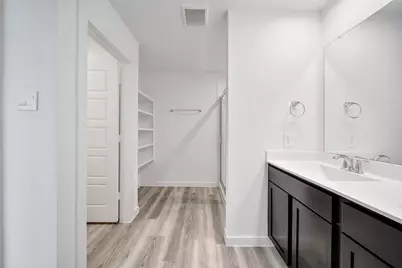 12310 Greenwood Gate Drive, Houston, TX 77047 - Photo 19