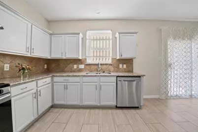 8118 Barnes Ridge Lane, Houston, TX 77072 - Photo 5