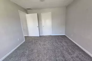 8522 Northton St, Houston, TX 77029 - Photo 13