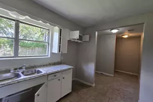 8522 Northton St, Houston, TX 77029 - Photo 11