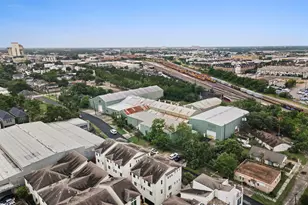 2509 Garrow St, Houston, TX 77003 - Photo 35