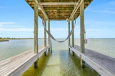 3719 Sabrina, Galveston, TX 77554 - Photo 43