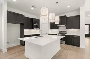 11828 S Pavillion Dr, Mont Belvieu, TX 77523 - Photo 15