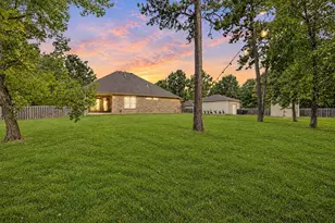 8996 Windjammer Ln, Montgomery, TX 77316 - Photo 5
