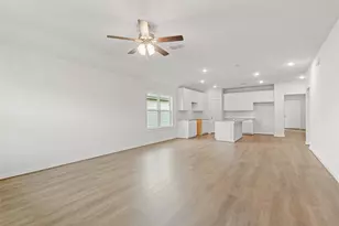 4705 Luna Lndg Dr, Katy, TX 77493 - Photo 9