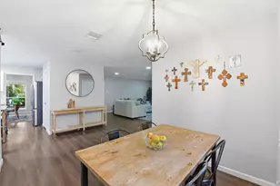 28815 Enchanted Dr, Shenandoah, TX 77381 - Photo 13