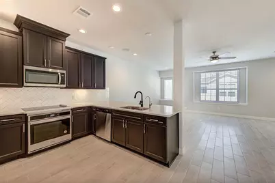 1517 Canter Bayou Way, Houston, TX 77043 - Photo 15