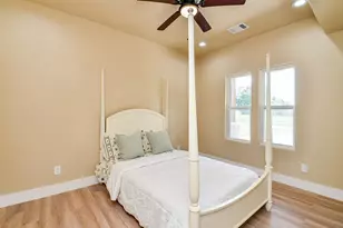 2662 Williams Grant St, Sugar Land, TX 77479 - Photo 17