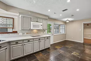 17703 Oaksham Ln, Spring, TX 77379 - Photo 15