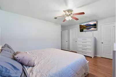 7322 Tall Pines Drive, Houston, TX 77088 - Photo 25