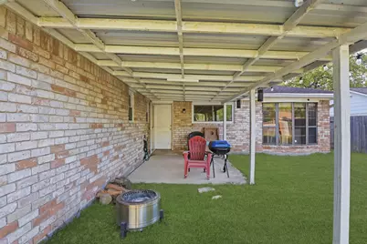 7322 Tall Pines Drive, Houston, TX 77088 - Photo 37