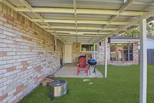 7322 Tall Pines Dr, Houston, TX 77088 - Photo 37