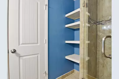 7322 Tall Pines Drive, Houston, TX 77088 - Photo 35