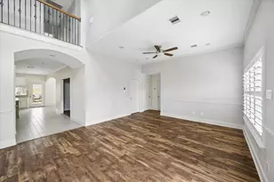 6529 Rolla St, Houston, TX 77055 - Photo 3