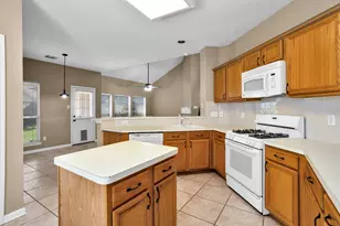 20931 Deauville Dr, Spring, TX 77388 - Photo 19