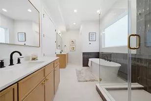 827 W 16th St, Houston, TX 77008 - Photo 23