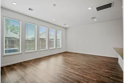 613 Royal Arch Dr Drive, Conroe, TX 77304 - Photo 13