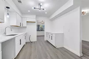 7910 Oak Moss Dr, Spring, TX 77379 - Photo 11