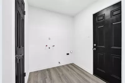 7910 Oak Moss Drive, Spring, TX 77379 - Photo 17