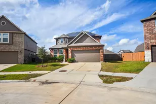 15123 Longleaf Frst Dr, Houston, TX 77090 - Photo 1