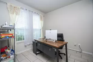 15123 Longleaf Frst Dr, Houston, TX 77090 - Photo 17