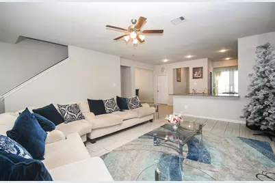 15123 Longleaf Forest Drive, Houston, TX 77090 - Photo 5