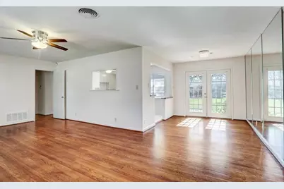 5615 Arboles Drive, Houston, TX 77035 - Photo 3