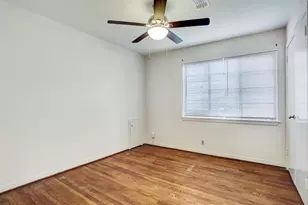 5615 Arboles Dr, Houston, TX 77035 - Photo 5