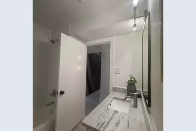 11643 Chimney Rock Road #6, Houston, TX 77035 - Photo 7