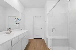 9919 Kingston Liberty Ln, Baytown, TX 77521 - Photo 13